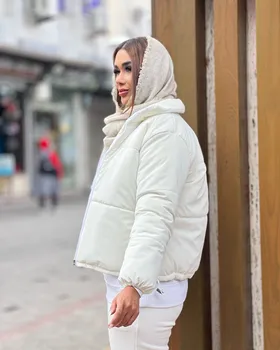 کاپشن یقه ایستاده as