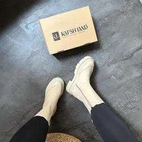 بوت زارا