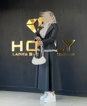 کت و دامن دیپلمات
