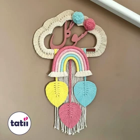 آویز اسم مکرومه کودک تاتی _ طرح رنگین کمان