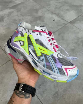 کتانی BALENCIAGA RUNNER هفت رنگ