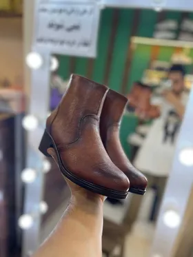 چکمه زمستانی مدل نیم بوت پاشنه