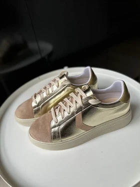 Sneakers - SKG05