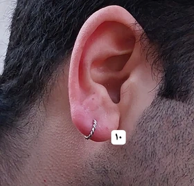 گوشواره مردانه بدون نیاز به سوراخ