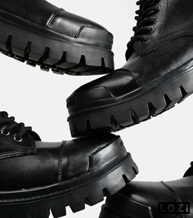 بوت مردانه مشکی BALENCIAGA