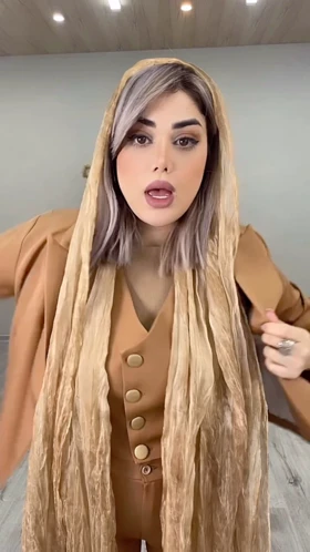 کت شلوار و جلیقه
