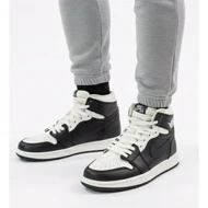 جردن ساق‌دار مشکی سفید