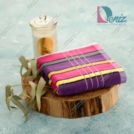 حوله دستی طرح لاین چند رنگ (بنفش و سرخابی)