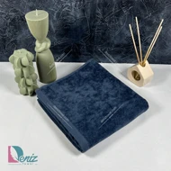 حوله دستی طرح مخمل ساده رنگ فیلی