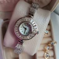 ساعت مچی زنانه جواهری رویال مدل برلیان