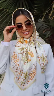 روسری طرح‌دار
