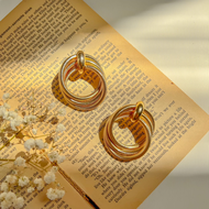 گوشواره طرح زارا