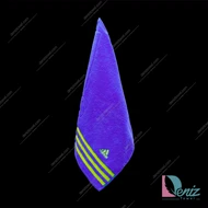 حوله ورزشی adidas رنگ ارغوانی فسفری