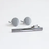 ست دکمه و گیره