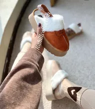 UGG pb عسلی