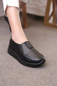 کفش طبی زنانه