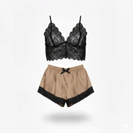 ست نیم‌تنه گیپور و شلوارک مدل 118