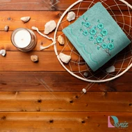حوله دستی گلدوزی طرح ملینا رنگ فیروزه ای