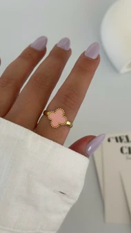 انگشتر ونکلیف صورتی