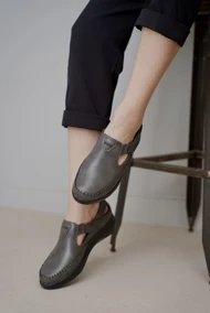 کفش طبی زنانه تانیا