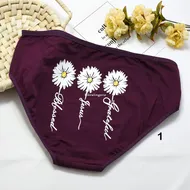 شورت زنانه نخی سه گل کوزا