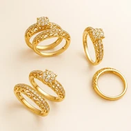 ست حلقه و پشت حلقه ژوپینگ طلایی با نگین و طرح اسکرول