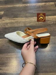 صندل زنانه حصیری پشت‌باز