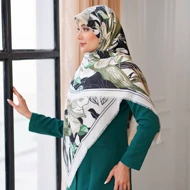 روسری نخی طرحدار (قواره 140) 30162