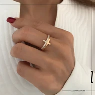 انگشتر صلیب زنانه