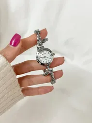 ساعت زنانه بند پروانه ای