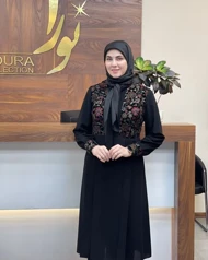 زینب مشکی کوتاه