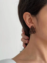 گوشواره وارداتی پلنگی مخملی مثلث