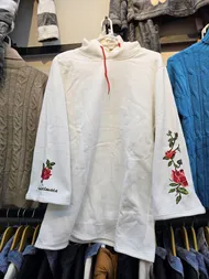 هودی گل‌دوزی زنانه