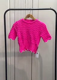 بافت سرخابی نوار سفید