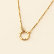 گردنبند ژوپینگ طلایی طرح حلقه با نگین – مدل مینیمال و شیک