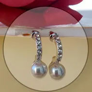 گوشواره مرواریدی