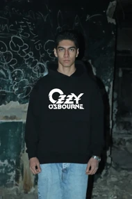 هودی مشکی اسپرت طرح Ozzy Osbourne - فواصل