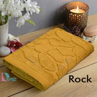 حوله دستی بزرگ طرح راک رنگ خردلی