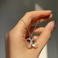 گردنبند ماه
