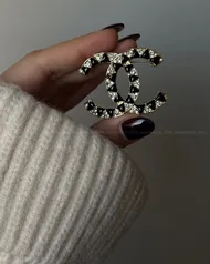گل سینه شنل