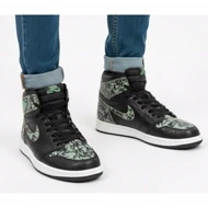 کتانی ساق‌دار جردن وان طرح دار