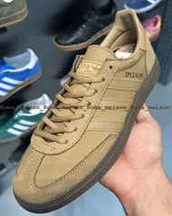 کتانی Adidas
