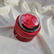 باکس گل رز جاودان معطر مناسب هدیه