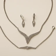 سرویس استیل نقره‌ای نگین‌دار با گارانتی