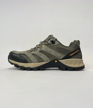 کفش طبیعت گردی هامتو با رویه چرم یشمی