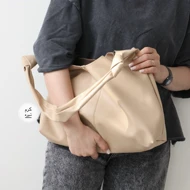 کیف بزرگ دانشجویی مدل رومال