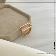 انگشتر مستطیلی مینیمال زنانه
