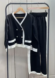 ژاکت شلوار خط‌دار