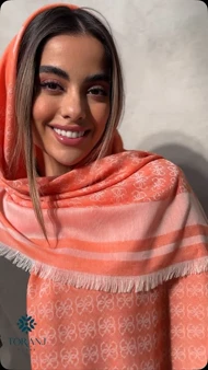 روسری طرح‌دار