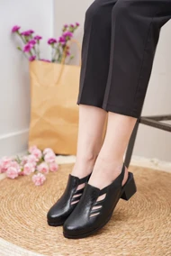 کفش طبی زنانه مارشال